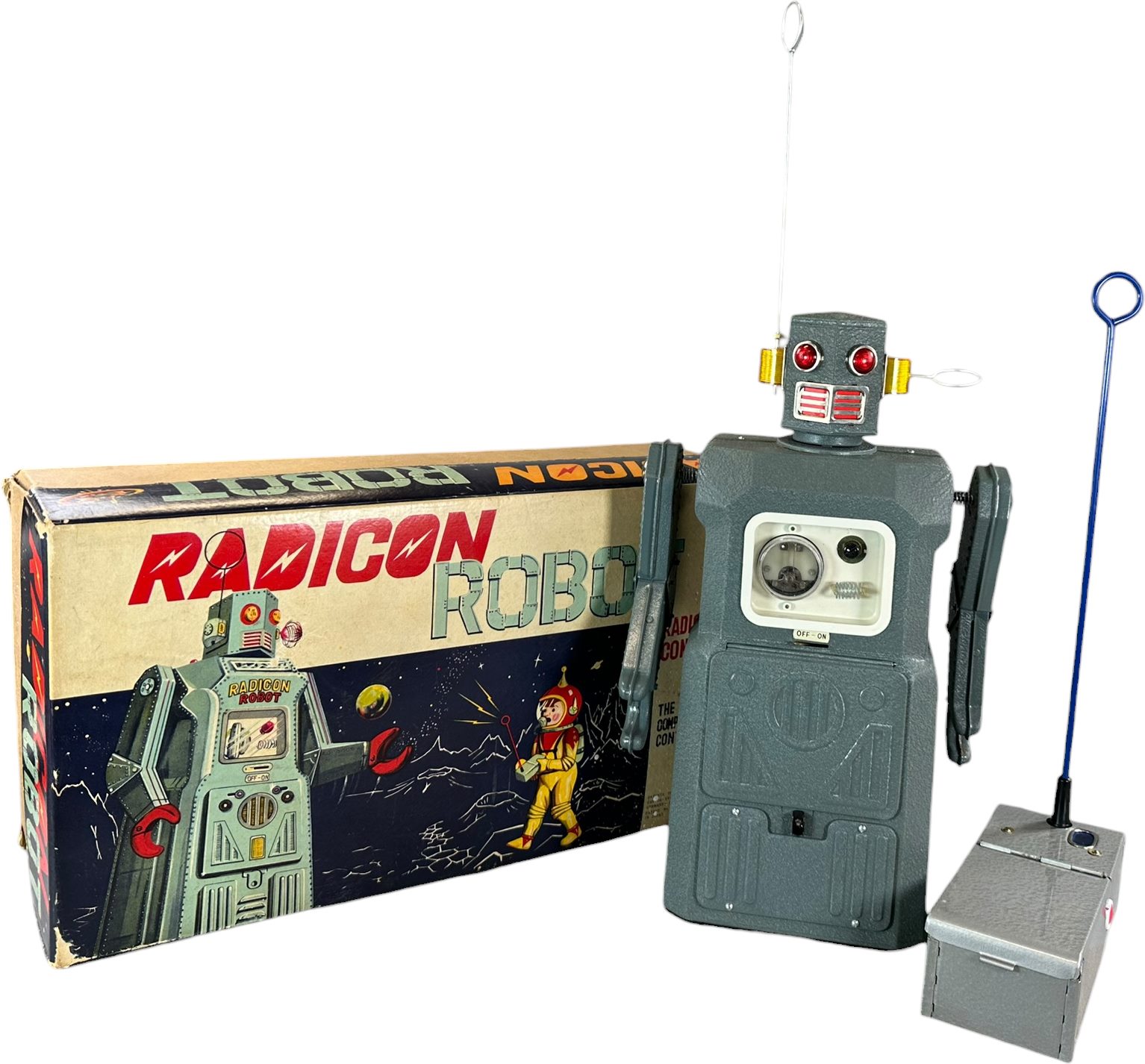 Bertoia’s Oct. 23 Collectors Sale features vintage toy soldiers and automobiles, Japanese tin robots and space toys