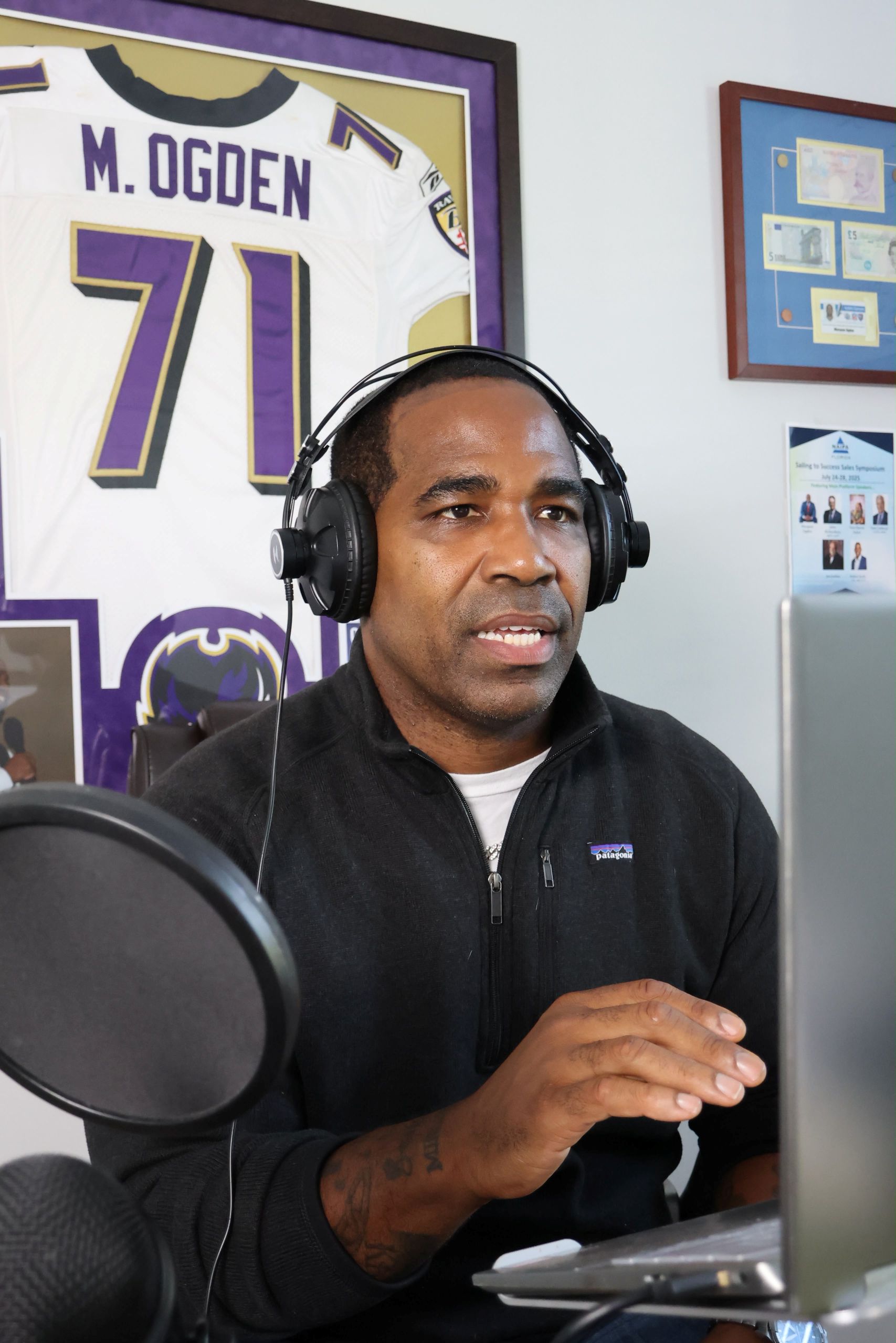 Marques Ogden Advances in National Top Podcast Host Competition