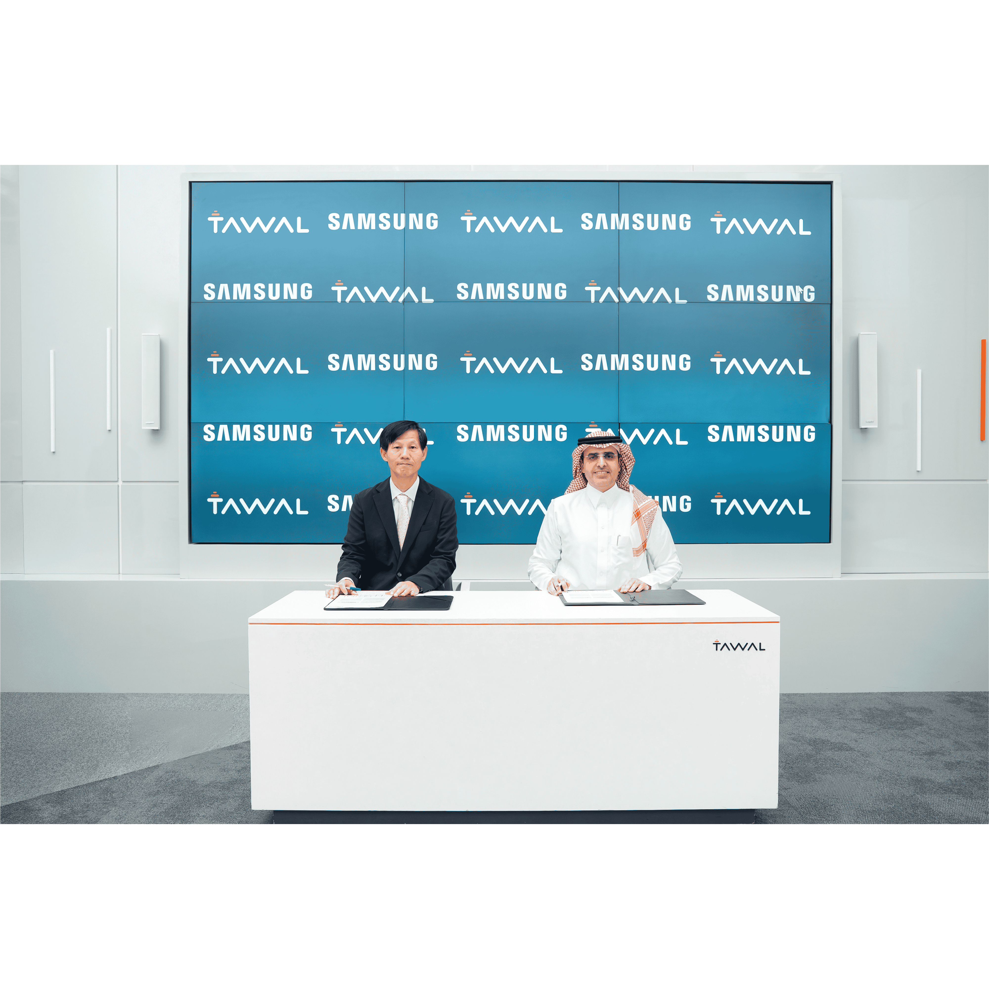 TAWAL Signs Agreement with Samsung for Network Asset Monitoring and Management