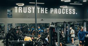 Carbon Performance: A growing, multi-location holistic gym with a diverse membership base of beginners, women, experienced lifters, and elite athletes.