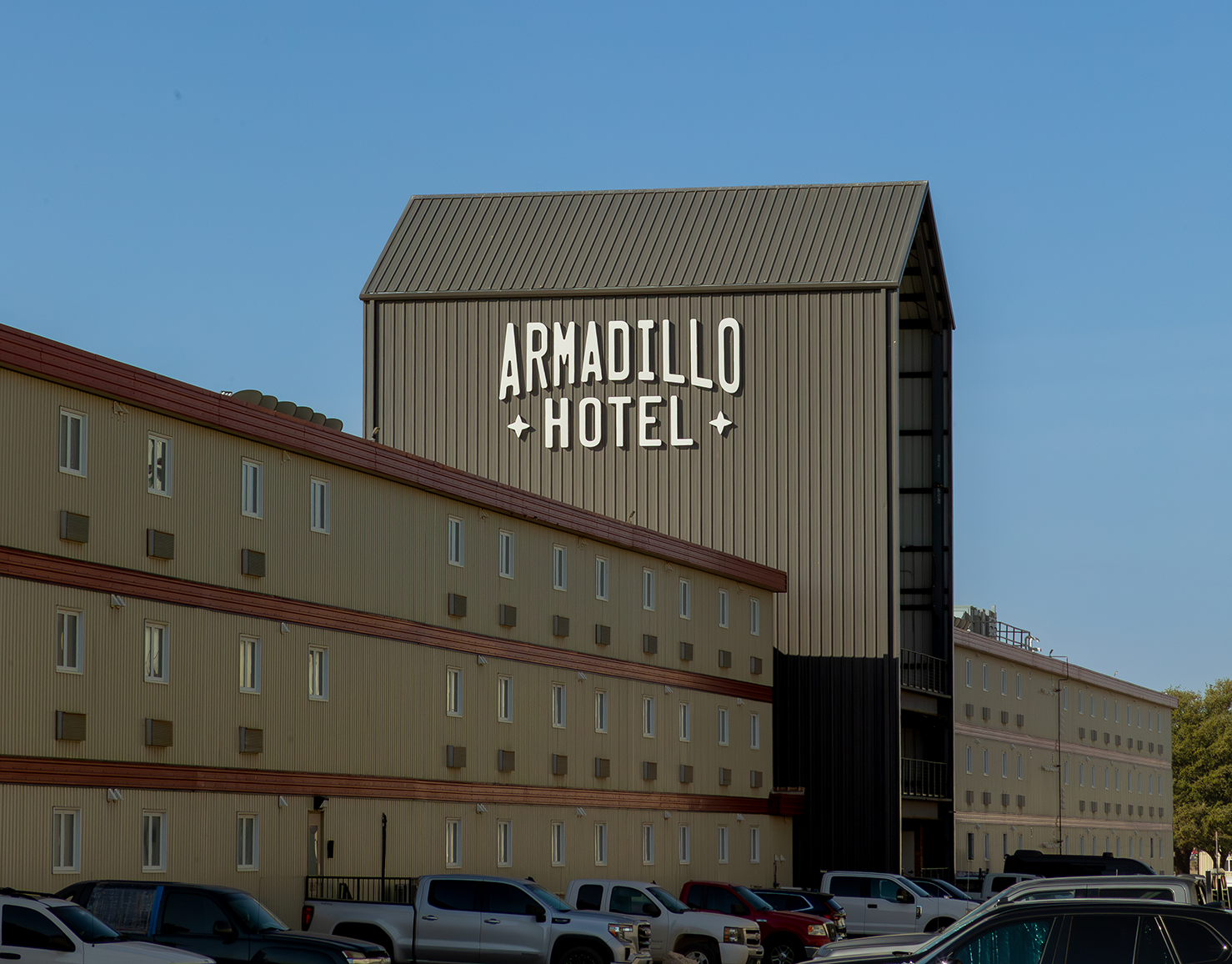 Armadillo Hotel Group Expands Into Fort Stockton to Support Data Center Growth