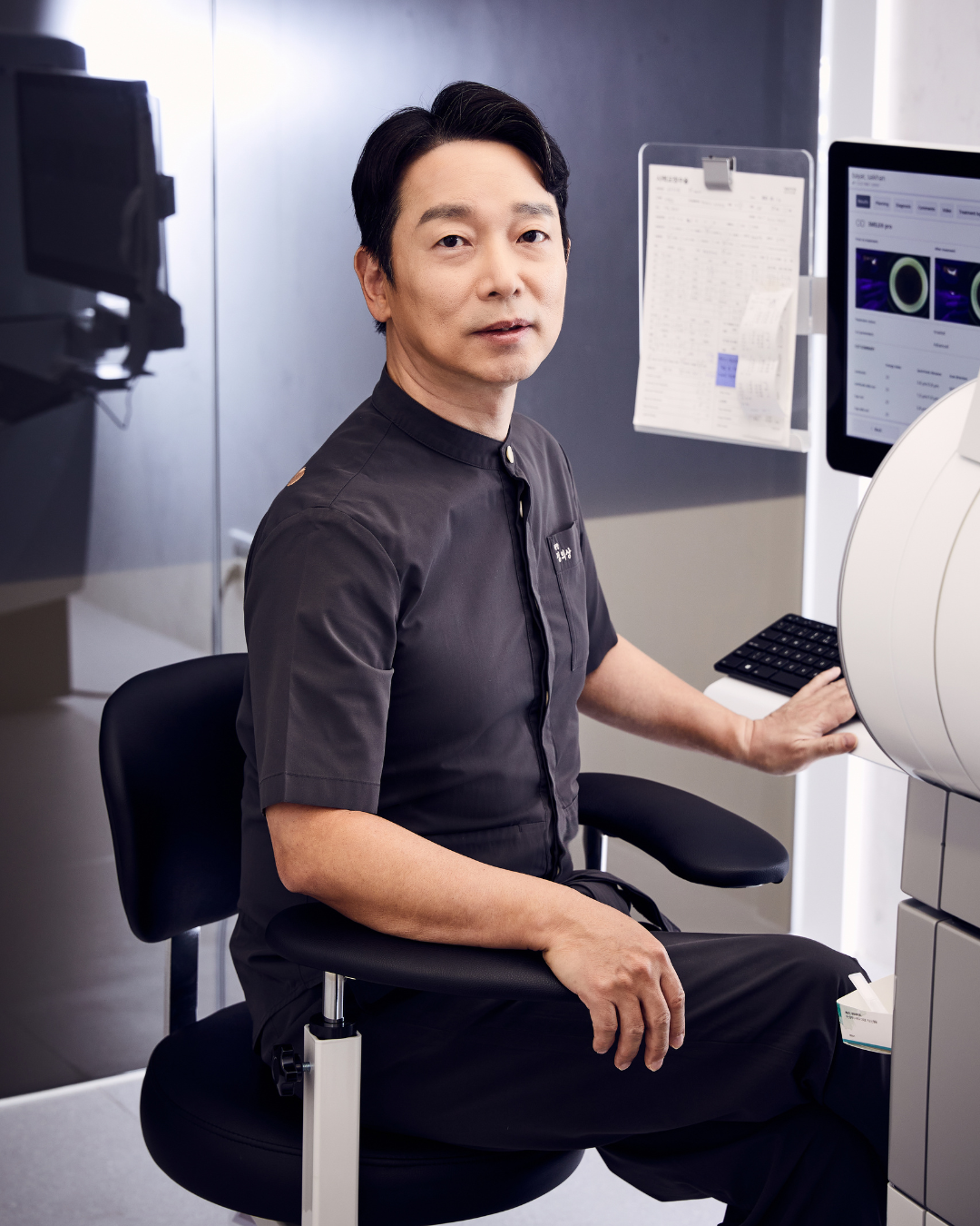 SNU Eye Clinic Emphasizes Precise Exams and Lens Selection for Cataract Surgery