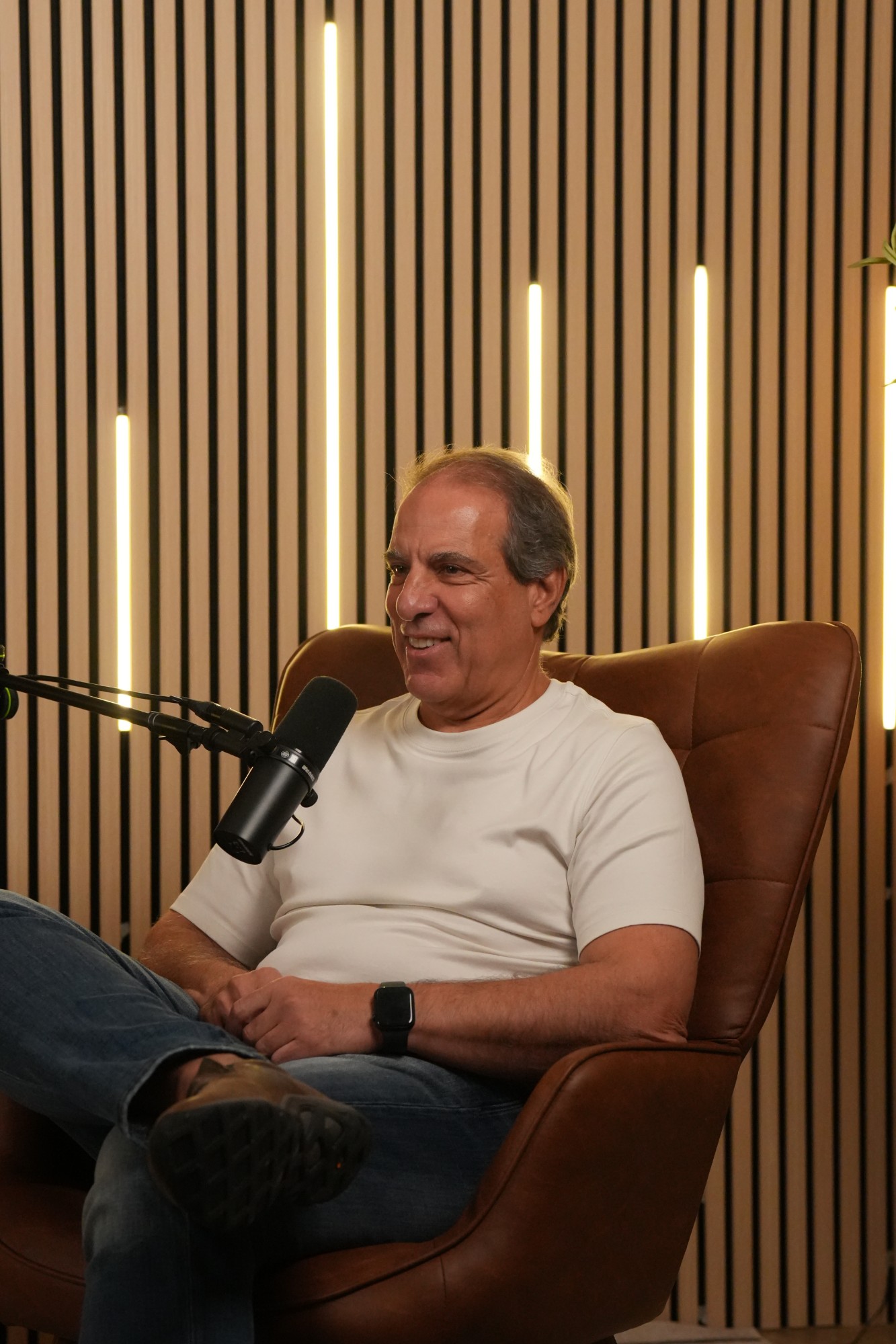 Dr. Anthony Scianni Records Second Round of His Podcast in Fort Lauderdale