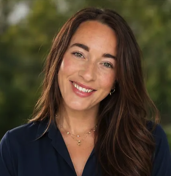 Shonna Fraser, Spotlighted By Influential Women, Builds People-First Workplaces Through Human Resources Leadership