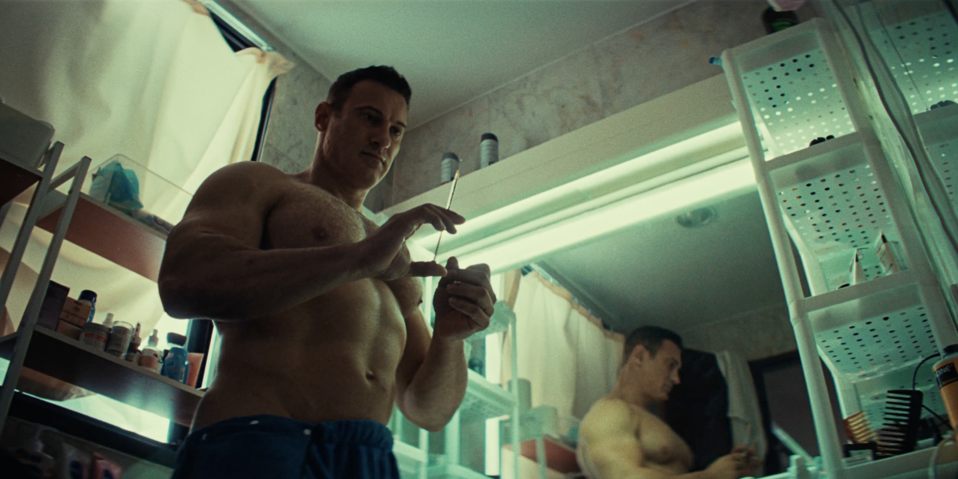 HULU ANNOUNCES PROVOCATIVE NEW DOCUSERIES “GET HUGE: LOOKSMAXXING TO DEATH”