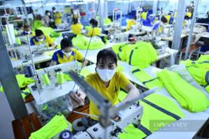 Vietnam Clothing Manufacturer continues to be a powerhouse uniform exporter even during global supply disruptions