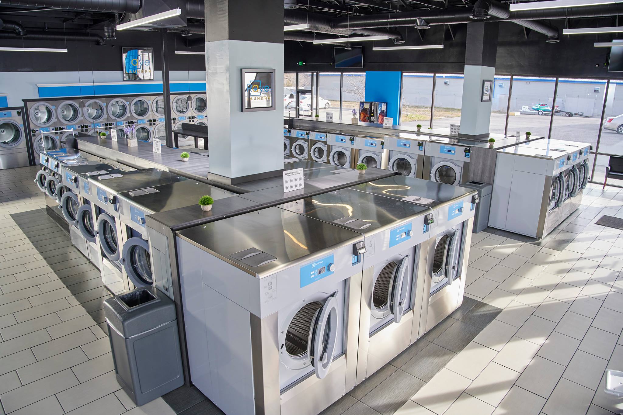 Rave Laundry Opens State-of-the-Art Washers and Dryers in West and ...