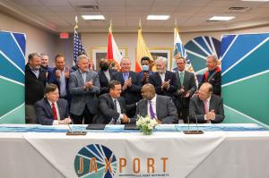 Ceres Terminals and JAXPORT sign $60 million agreement