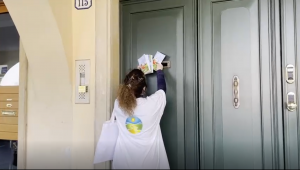 Italy Scientology Volunteers reaching households in Padova with hope