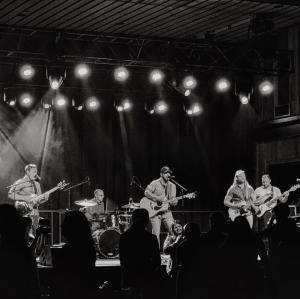 Raw energy and slick production with a modern feel, Shiftin’ Gears portrays emotions of love as well as the trials of life that country fans across the world will surely find truly enjoyable.