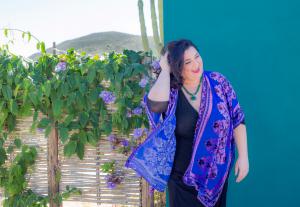 Miranda Dreyer, BSN, RN, is the founder of Ascended Medicine and the creative visionary behind The Cosmic Mama Show launching October 29, 2020.
