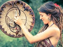 Ceremonial musician Ayla Schafer, with over 7 million views on her last musical video, “Vuela con el Viento,” will be debuting her newest musical medicine video on the show.