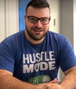 Currently a self-made online marketing expert and coach, Stefan Ciancio left behind his high paying mechanical engineering job five years ago in order to pursue a life as an entrepreneur