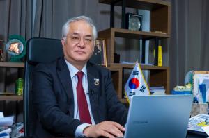 Chairman Kim, Seoul
