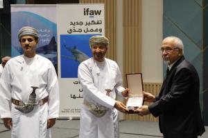H.E Yaqoub Khalfan Al Busaidi, Undersecretary of the Ministry of Agricultural, Fisheries and Water Resources for Fisheries, H.E. Dr. Abdullah Bin Ali Al Amri, chairman of Oman’s Environment authority, and Akram Darwich Eissa, IFAW’s Regional Program Manag