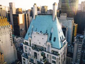 A once-in-a-lifetime investment opportunity perched 37 floors above the 50-yard line of Central Park South on Billionaires' Row, this unparalleled real estate offering presents an irreplicable chance to reside in one of the most unique and trophy penthous