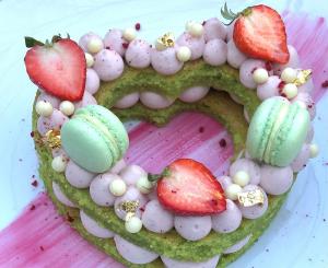 Valentines can celebrate their love with a special hotel package for an evening or weekend together, a Mardi Gras Masquerade Party, or gift certificates for pampering at the new Trellis Spa, reopening in February Strawberry Pistachio Cake for Two at The Houstonian's TRIBUTE restaurant.