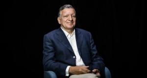 Hier, José Manuel Barroso a publié une tribune invitant les gouvernements des pays développés à soutenir la solidarité vaccinale menée par COVAX, le dispositif onusien destiné à assurer le partage équitable des vaccins anti-Covid José Manuel Barroso