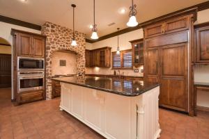 3,670± sq. ft. 4 bedroom 3 bath, 3 car garage home on 1.9± acres,” said Ryan Rickles, auction agent. “Notable features include a bonus room; storm shelter; kitchen w/conveying stainless Wolf appliances, subzero fridge and wine room
