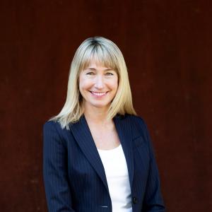 Julie Cane, CEO of Democracy Investments - Top 100 Innovation CEO 2021