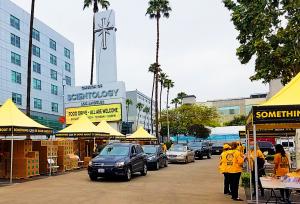 2,600 boxes of food were distributed Saturday, May 29, at the food giveaway at the Church of Scientology Los Angeles, organized by the Guatemalan Chamber of Commerce and the Guatemala Immigrant Association of Los Angeles.
