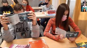 Hungarian students at a Drug-Free World seminar learn the truth about drugs.