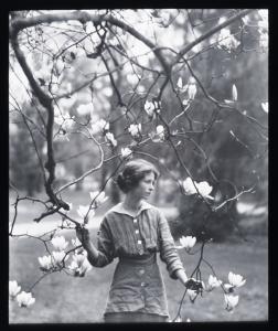 Poet Edna St. Vincent Milay, Photo by Arnold Genthe.