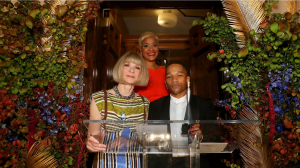 Vogue’s Anna Wintour with Editor of the Year Award winner Carlos Nazario and Harlem’s Fashion Row Founder and CEO, Brandice Daniel. Photo: Johnny Nunez / Wire Image