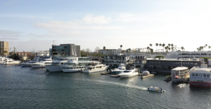 Carefree Boat Club - Newport Beach