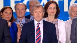 October 16, 2021 - He also led a strong, cross-party delegation of British MPs and Peers to several gatherings of the Iranian Resistance movement, NCRI, in Paris presenting statements of support for a free and democratic Iran signed by hundreds of parliam