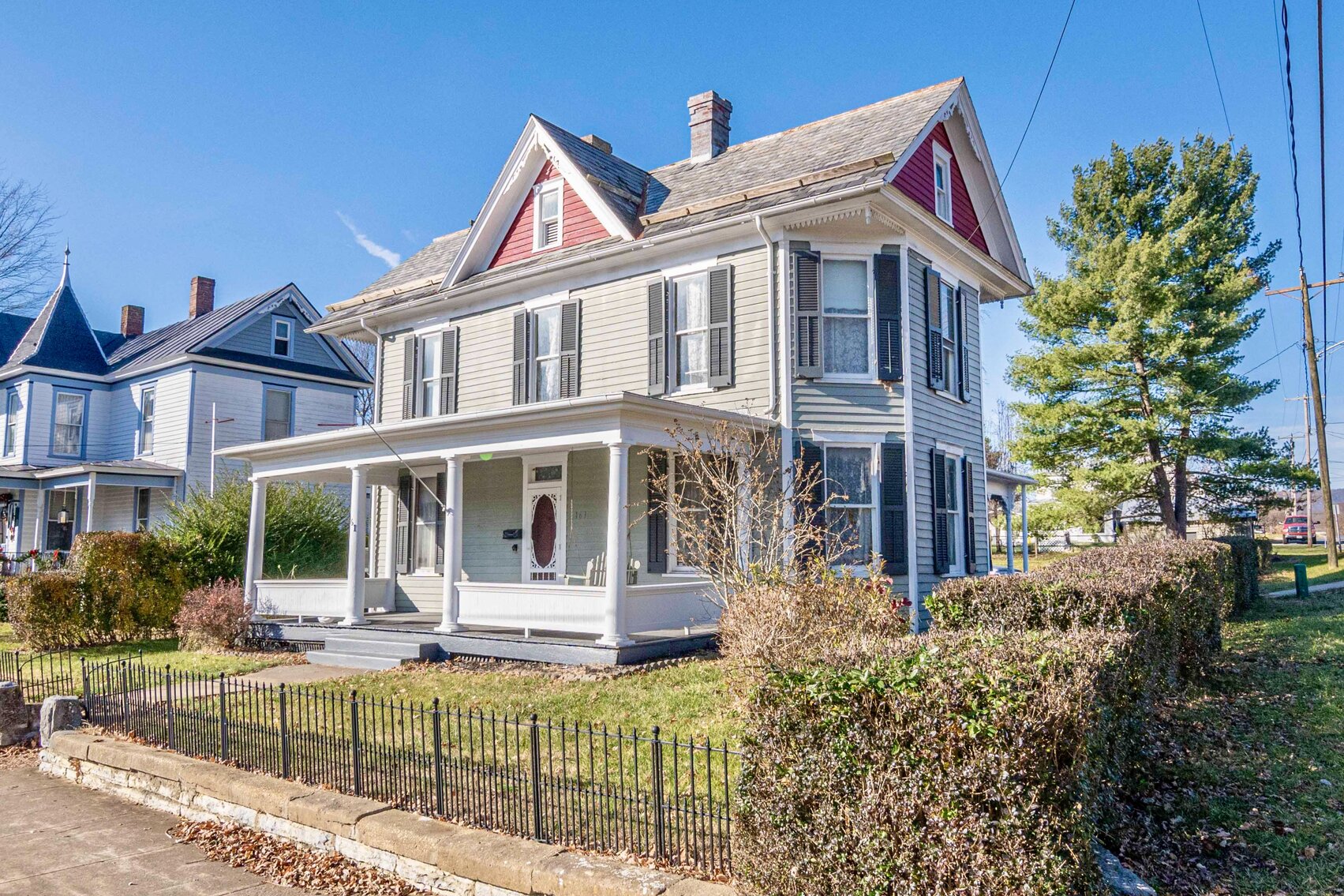 Bidding Set to Close on 3 BR/2 BA Victorian Home in Downtown Strasburg