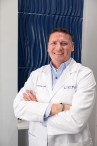 Dr. Davies Offers Dental Implant treatment in the Tampa, FL area