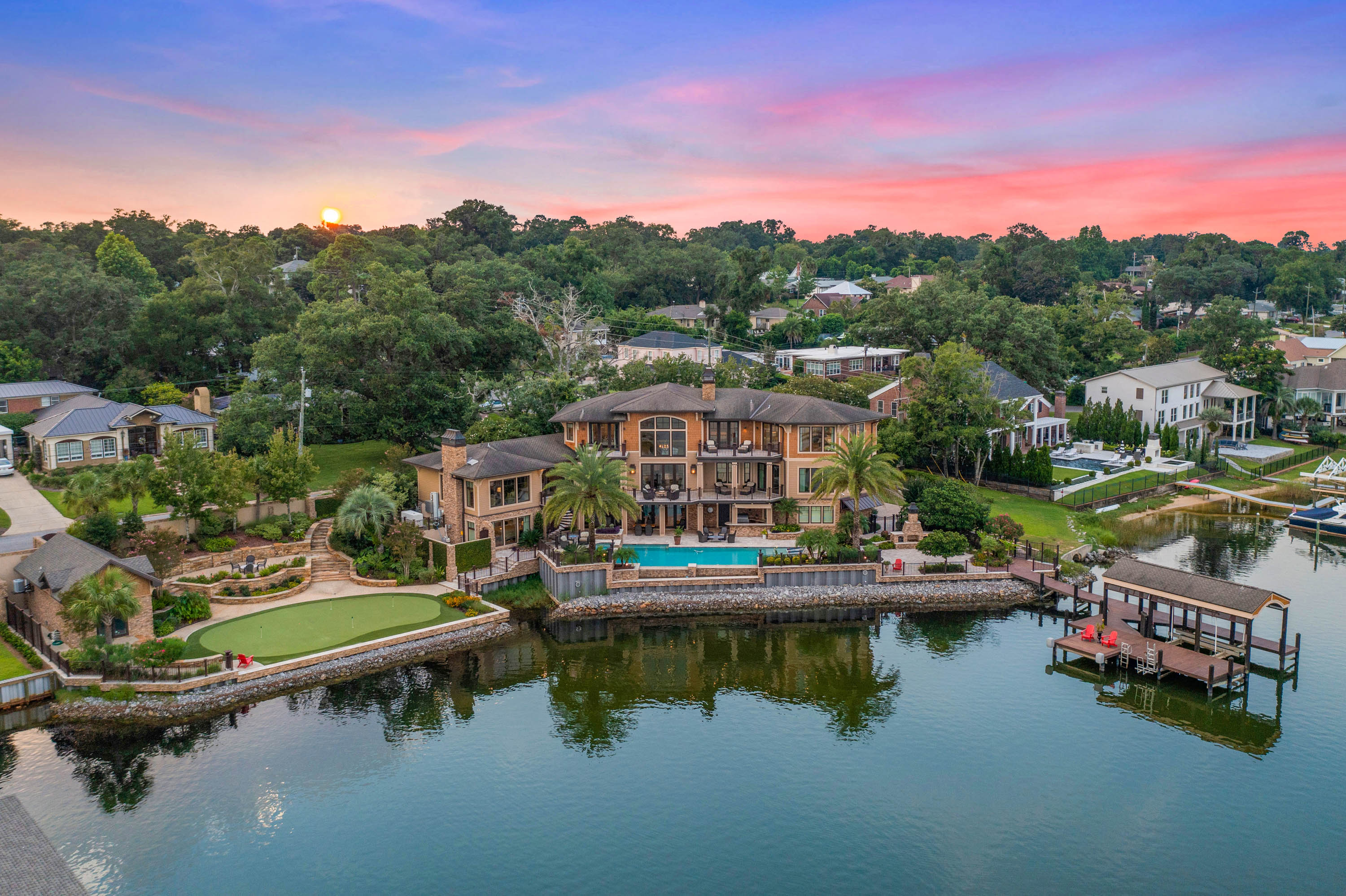 Luxury Estate, Private Dock & 230 Feet of Waterfront on Bayou Texar, Florida to Auction via