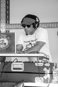 Legendary DJ Chill X help brings the Diaspora of people to Monchy’s ...